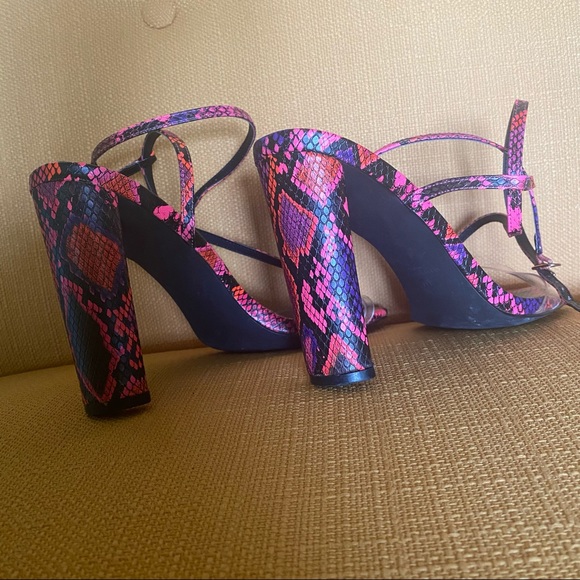 🌺🌺LILIANA SHOES🌺🌺 - Picture 3 of 7